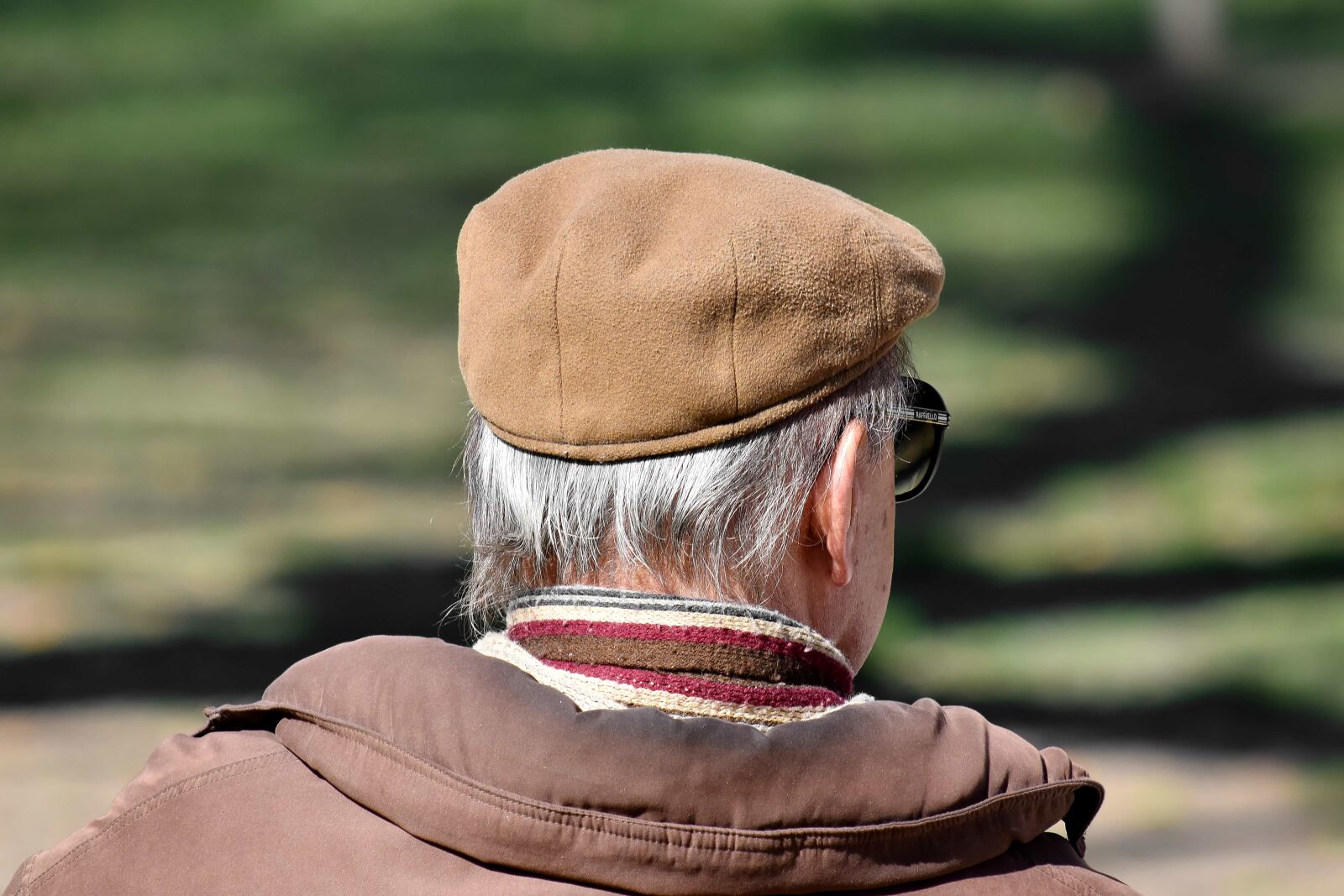 Nikon D5500 sample photo. Alone, clothes, grandfather, hat photography