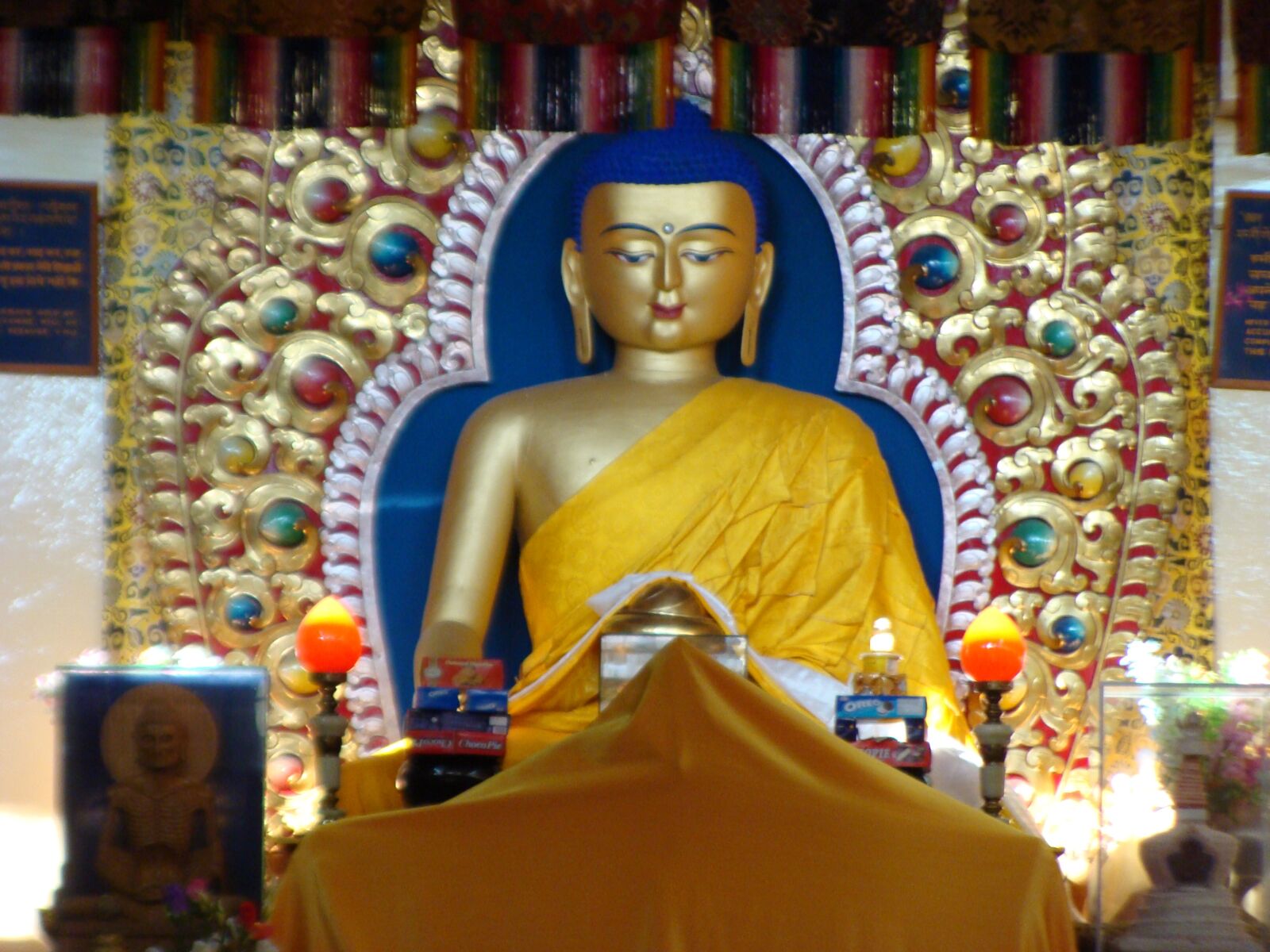 Sony DSC-H3 sample photo. Dalai lama temple, mcleod photography