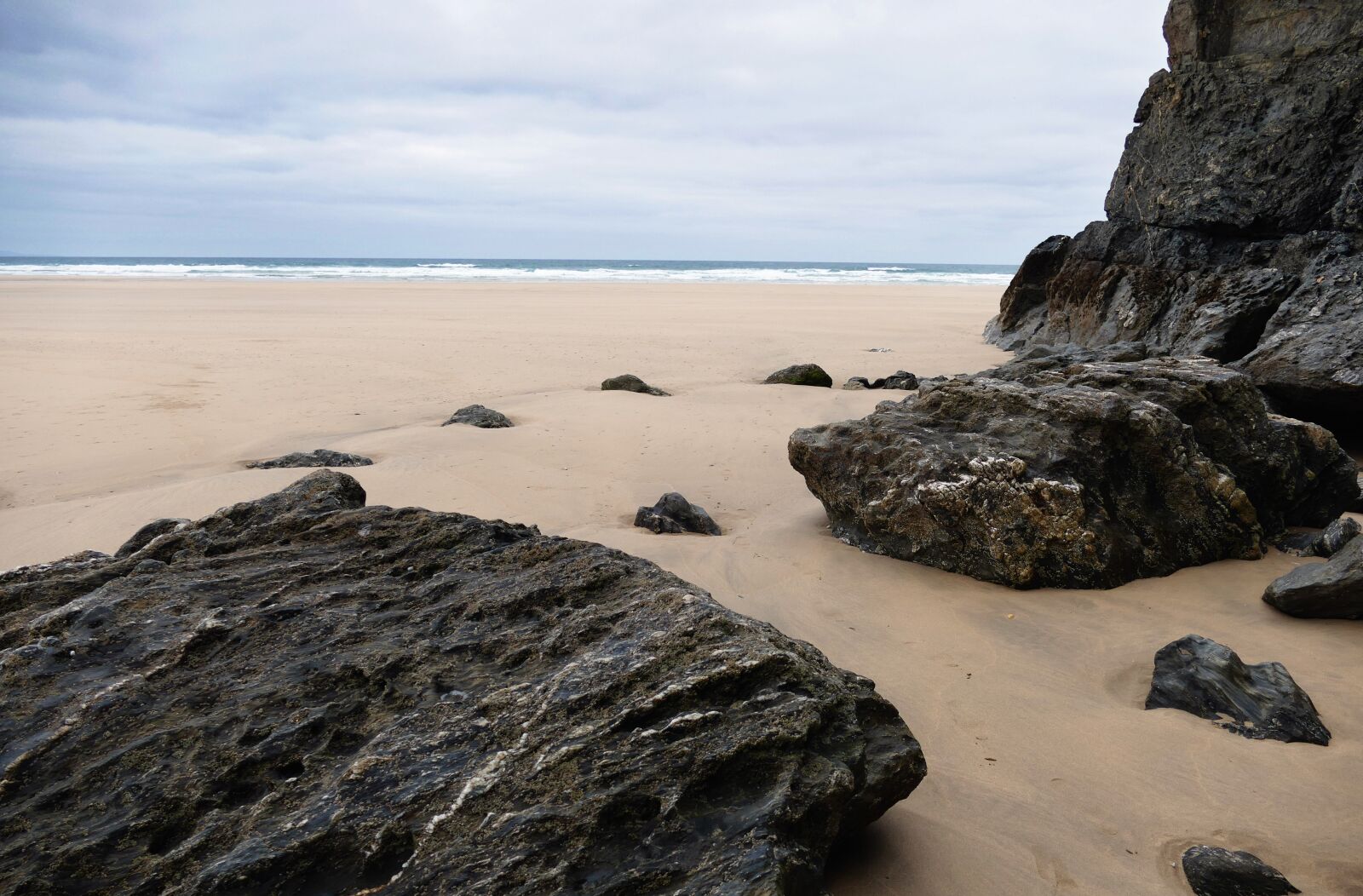 Panasonic Lumix DMC-FZ1000 sample photo. Penhale sands, cornwall, landscape photography