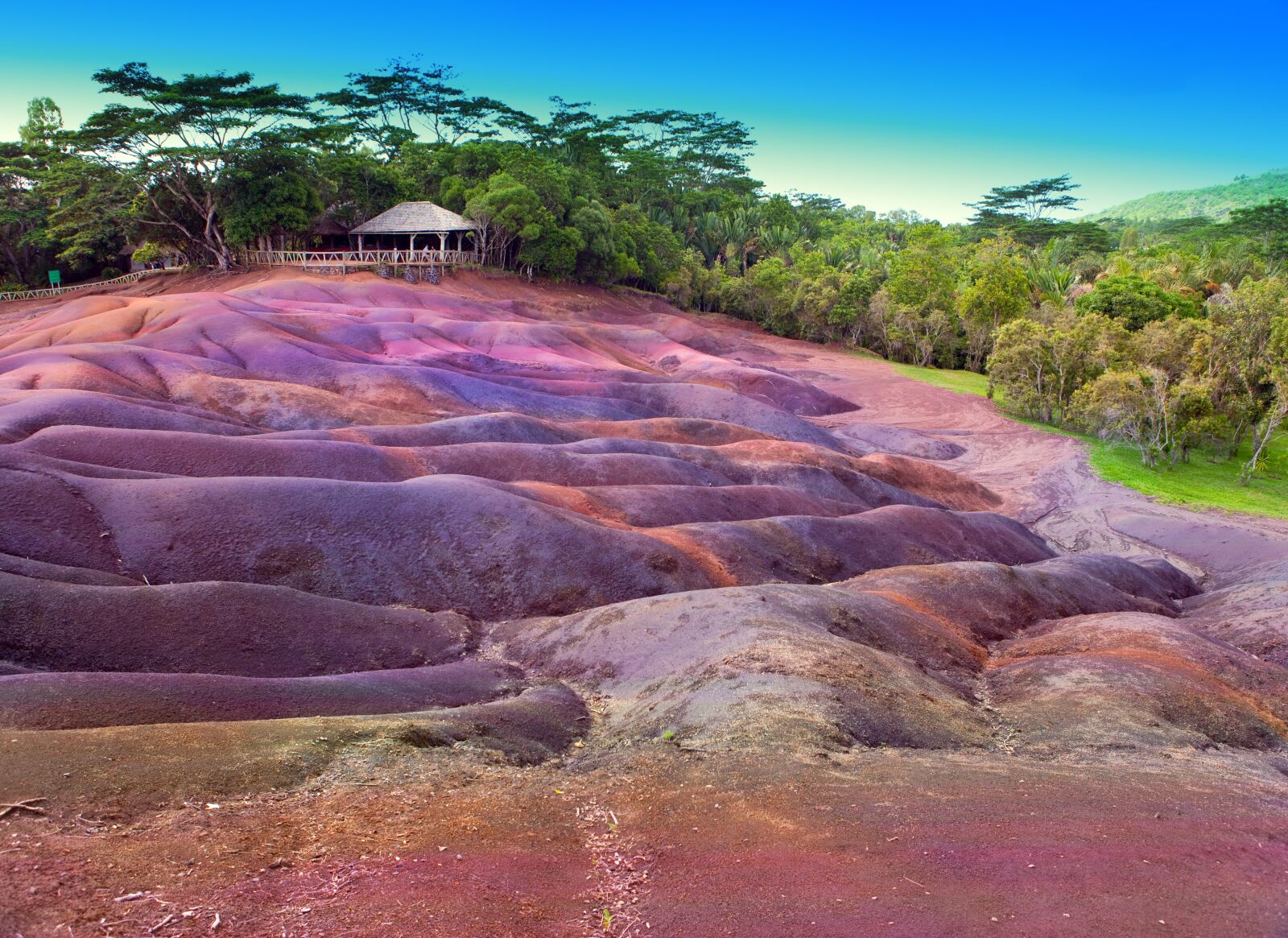 Canon EOS 5D Mark II sample photo. Color, sands, chamarel photography