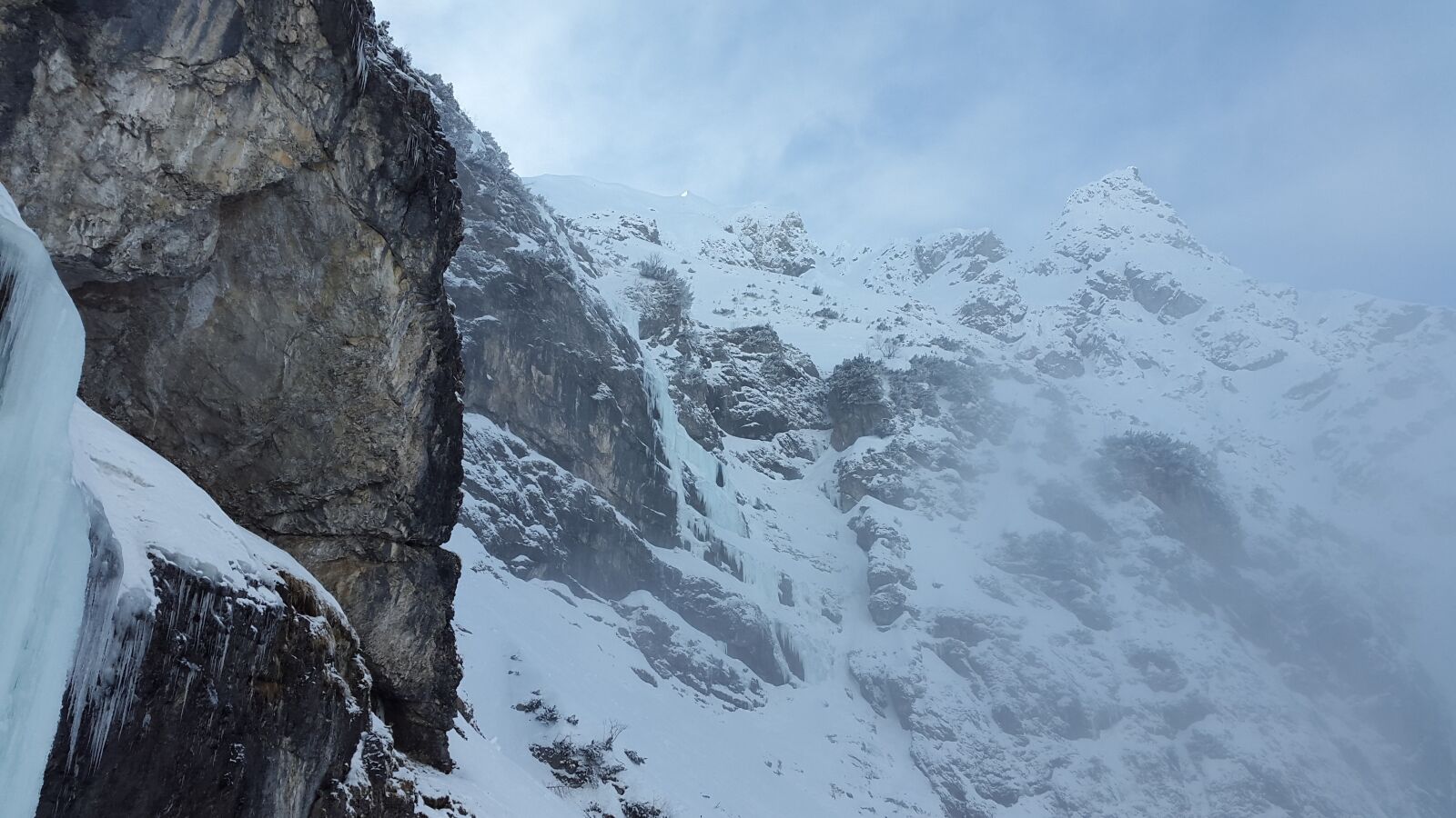 Samsung Galaxy Alpha sample photo. Mountains, alpine, frozen photography