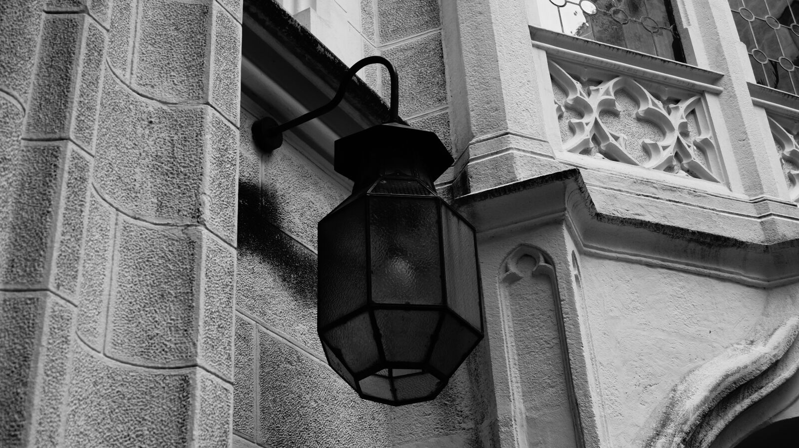 Sony DT 18-55mm F3.5-5.6 SAM II sample photo. Architecture, old, building photography