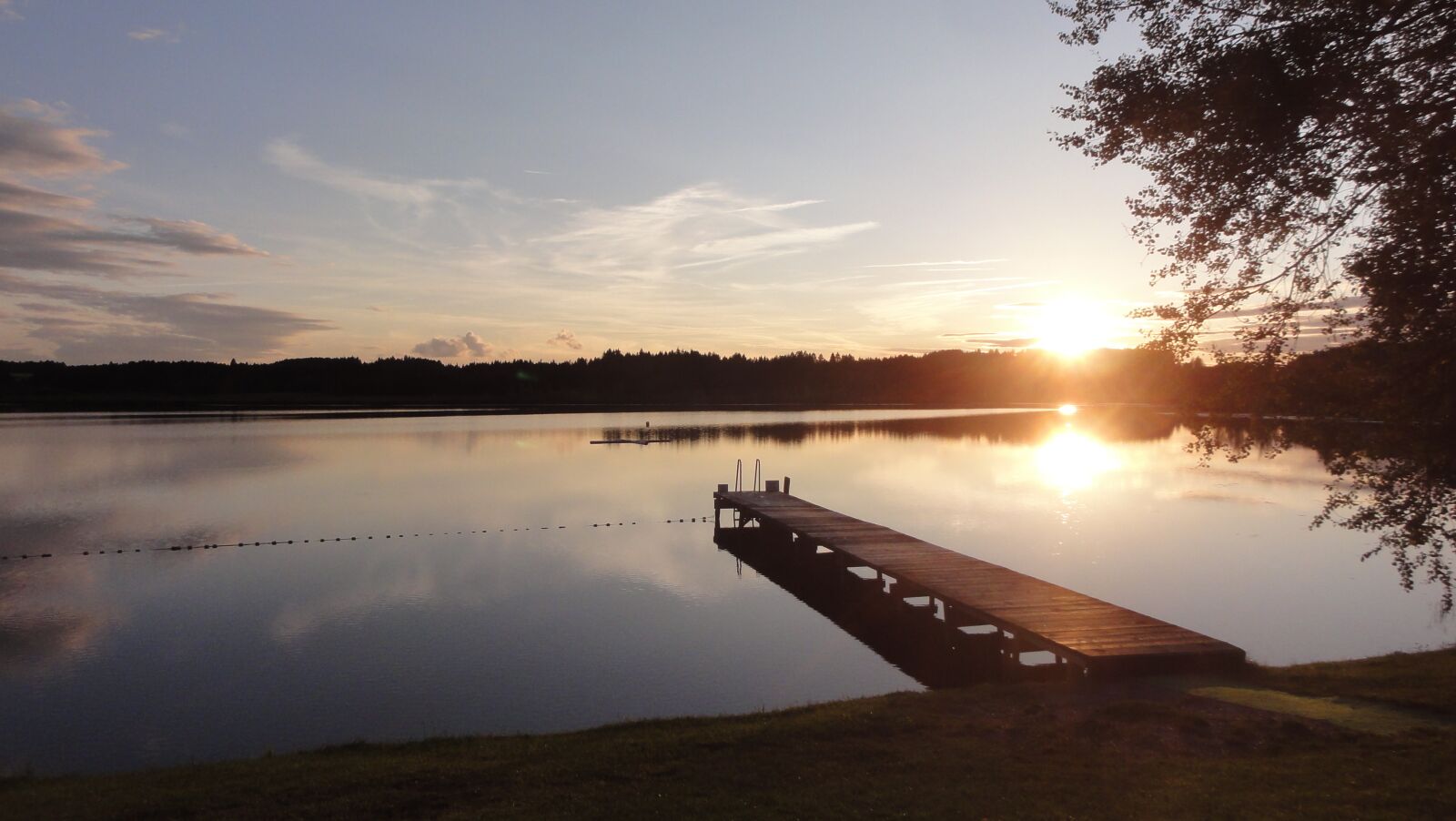 Sony DSC-HX5V sample photo. Sunset, web, lake photography