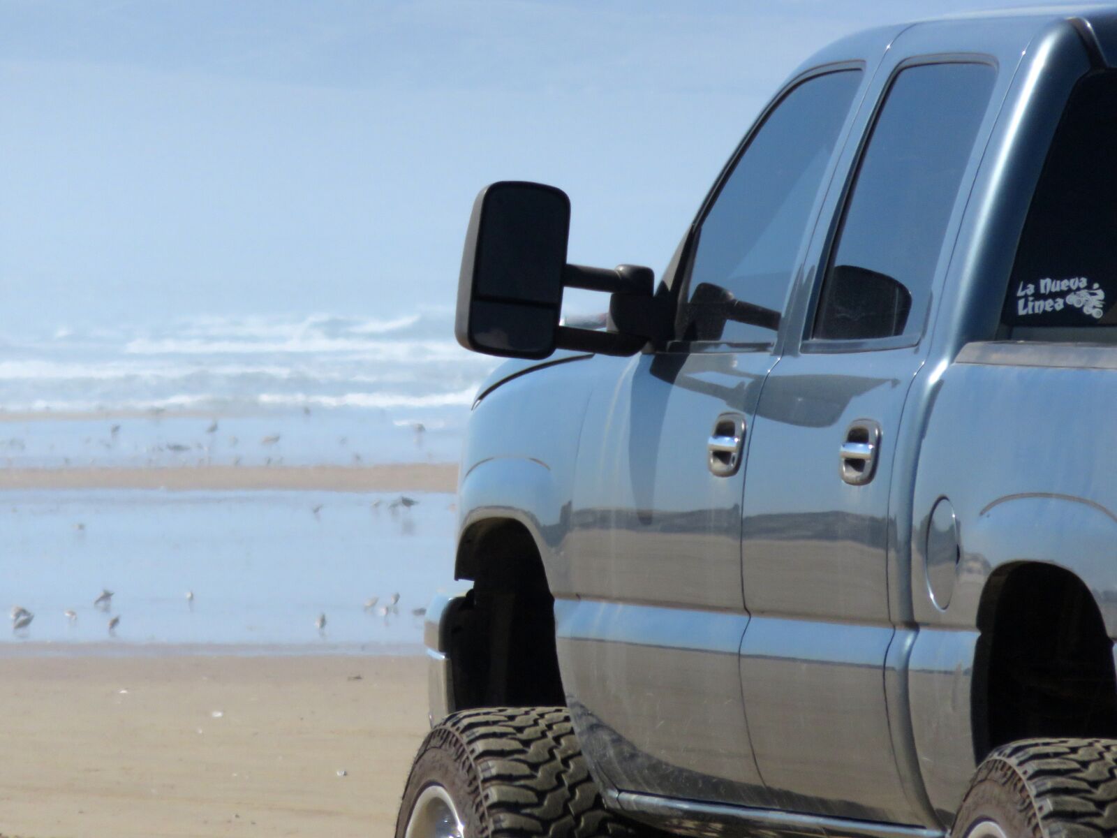 Canon PowerShot SX700 HS sample photo. Truck, beach, sand photography