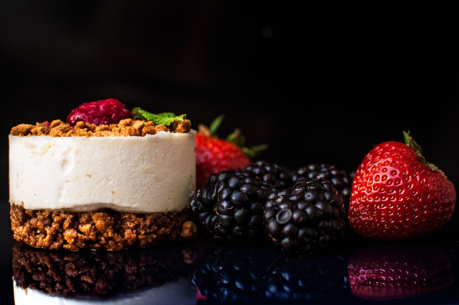Nikon D90 sample photo. Dessert, pastry, cake photography