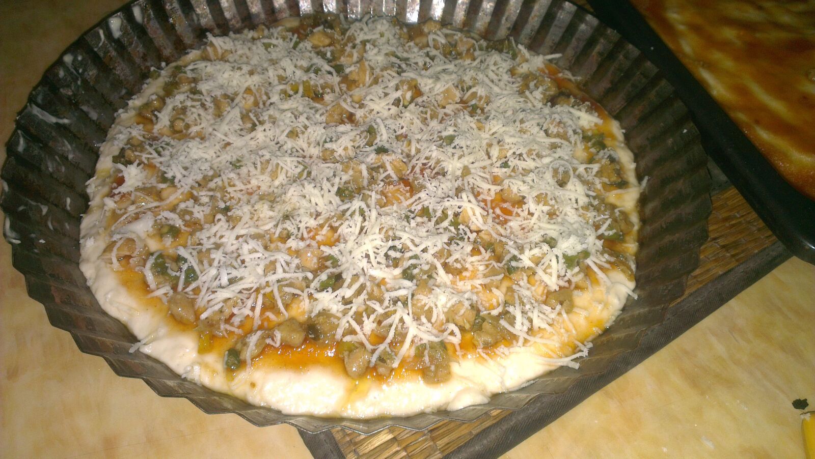 HTC ONE X sample photo. Pizza, homemade pizza, beef photography