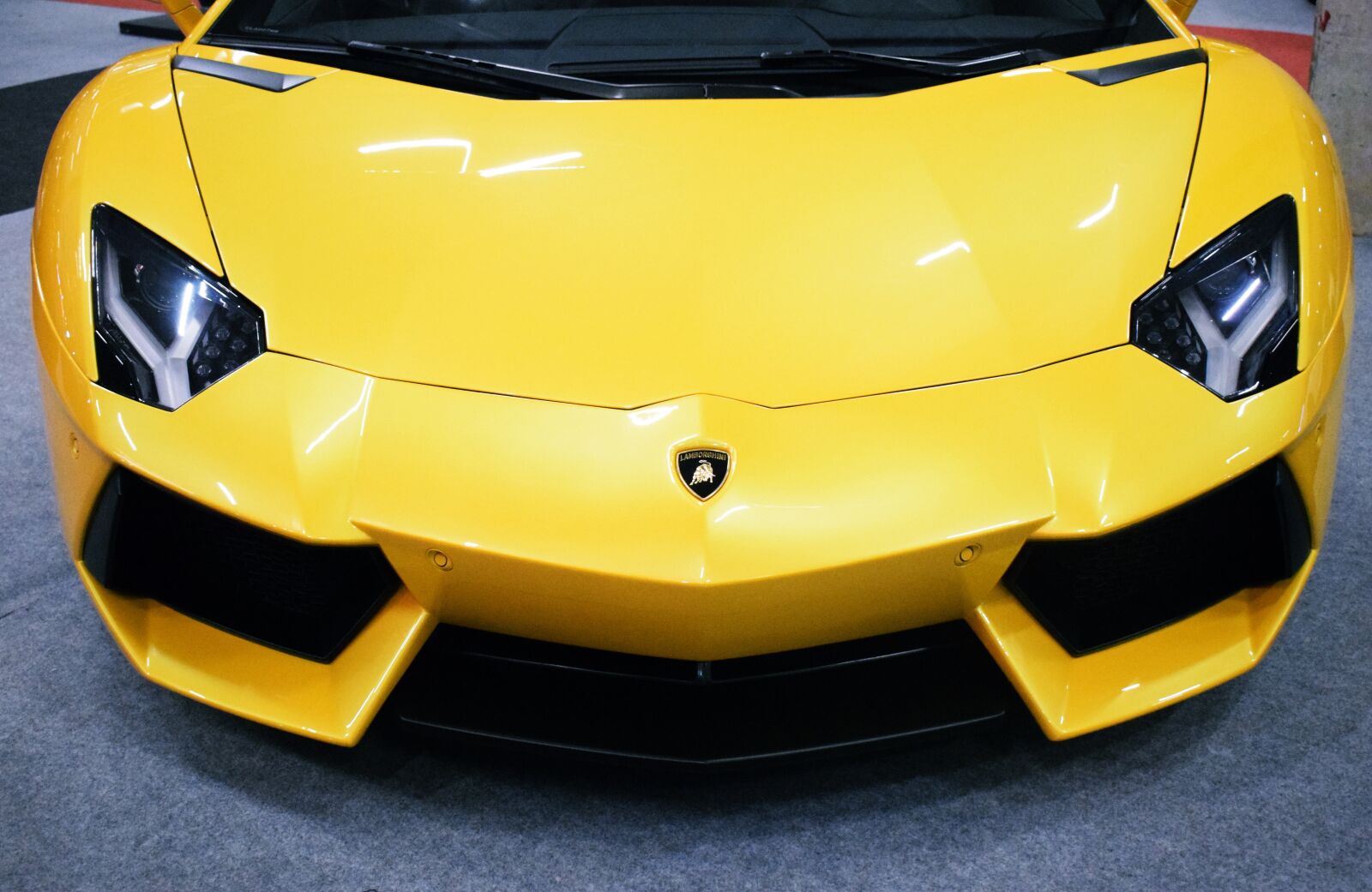 Nikon D5300 sample photo. Vehicle, sports, superesportivo photography