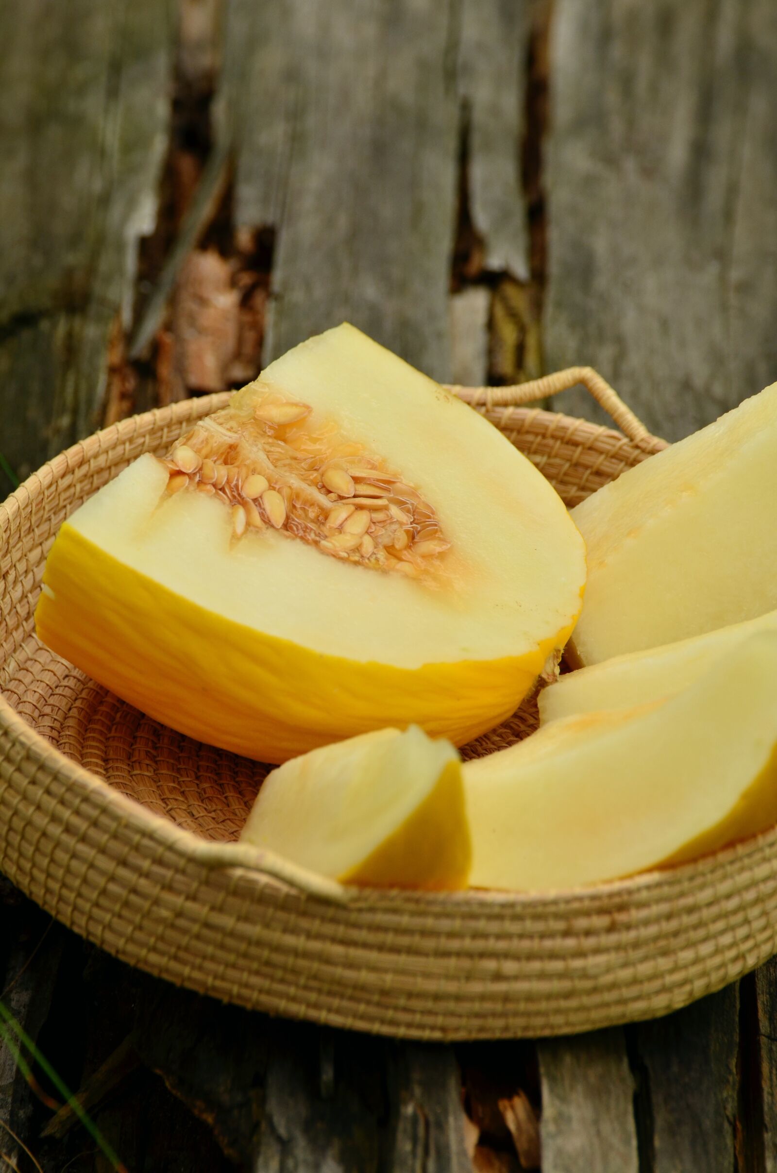 Nikon D5100 sample photo. Cantaloupe, melon, amarillo photography
