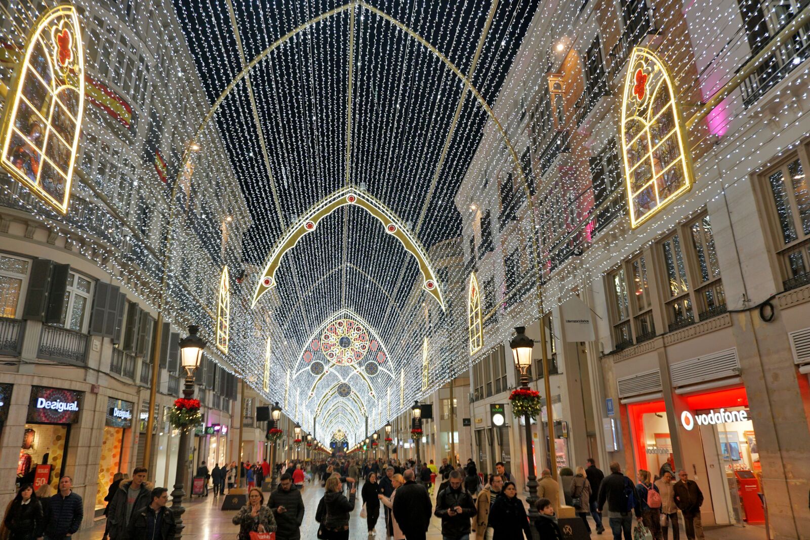 Sony a6300 sample photo. Christmas, christmas lights, decoration photography