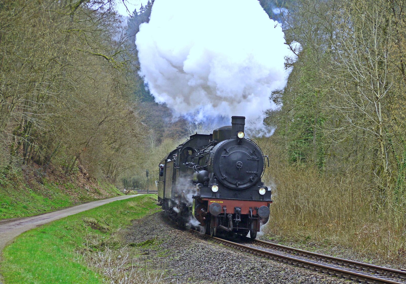 Panasonic Lumix DMC-G1 sample photo. Steam locomotive, steam train photography