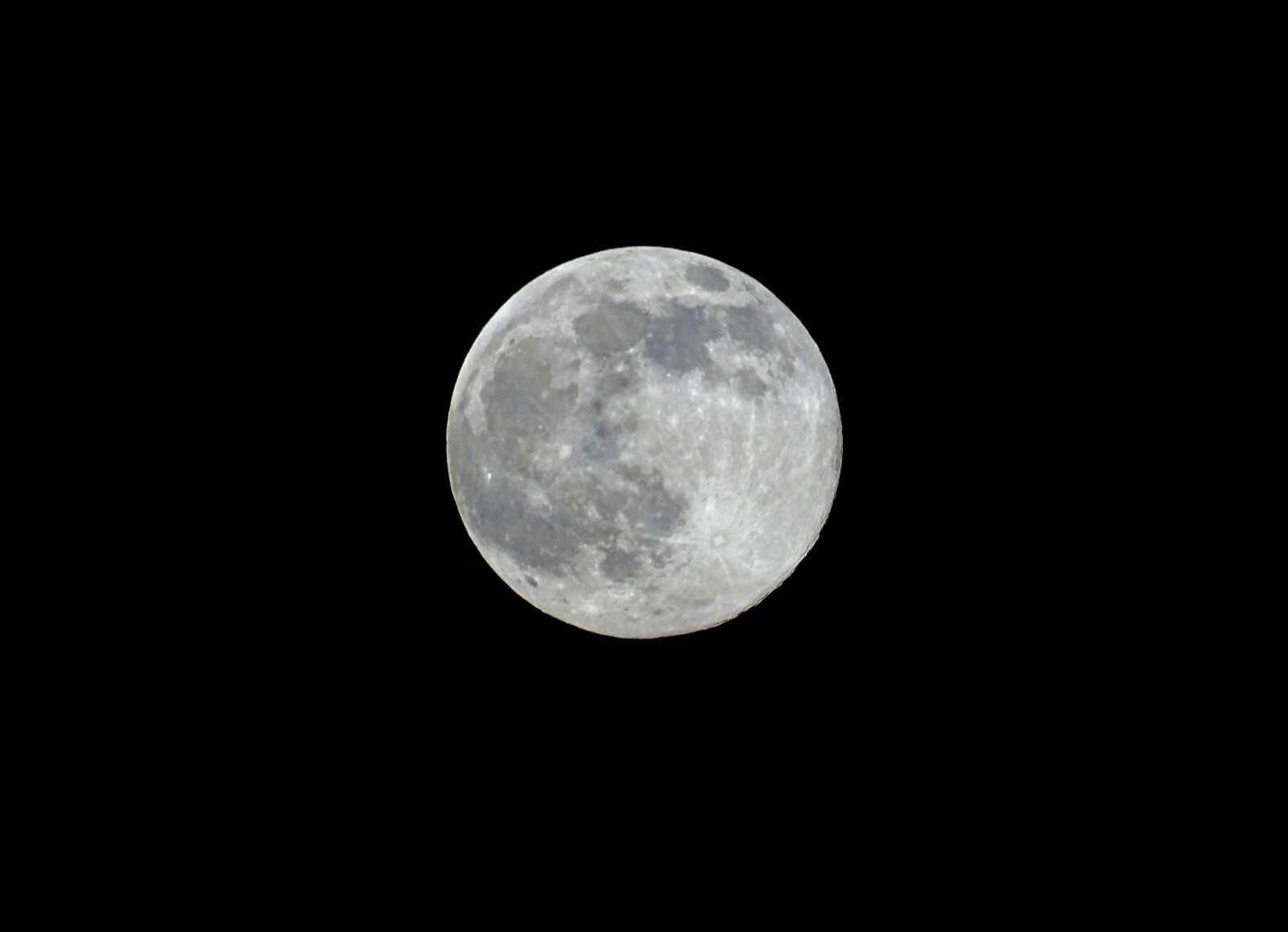 Sony Cyber-shot DSC-HX400V sample photo. Moon, full moon, crater photography