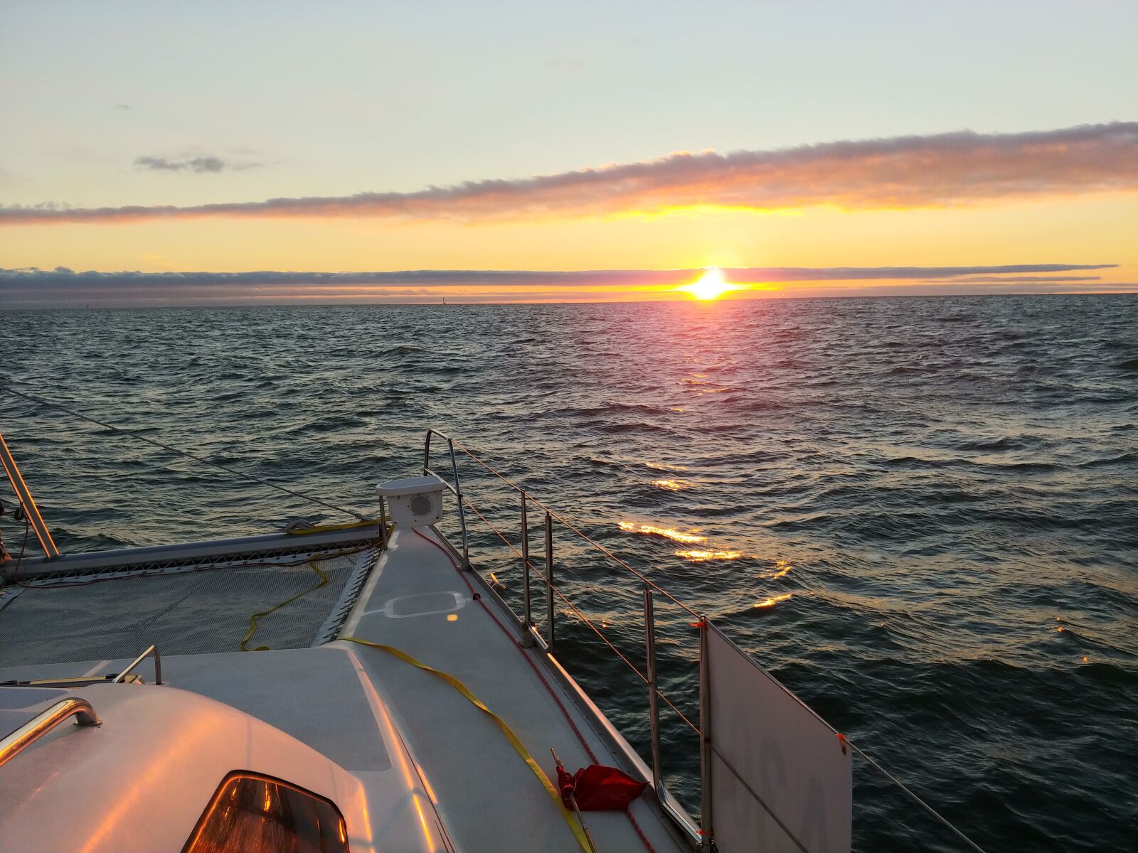 LG V30 sample photo. Sailboat, sunset, sailing photography