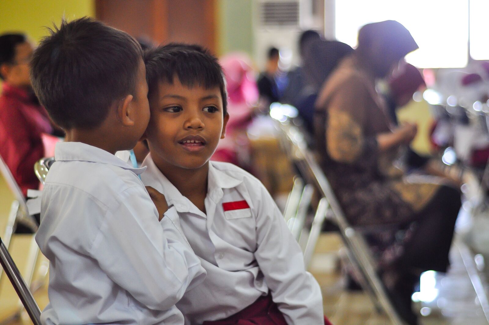 Nikon D90 sample photo. Whisper, kids, indonesian photography