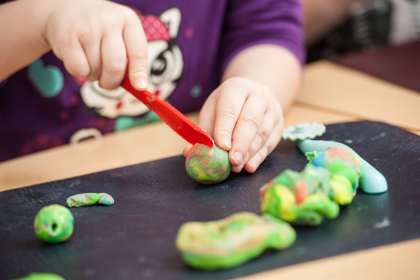 Nikon D700 sample photo. Children, play dough, play photography