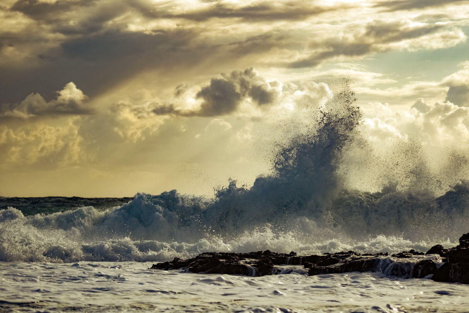Nikon D3300 sample photo. Waves, sea, ocean photography