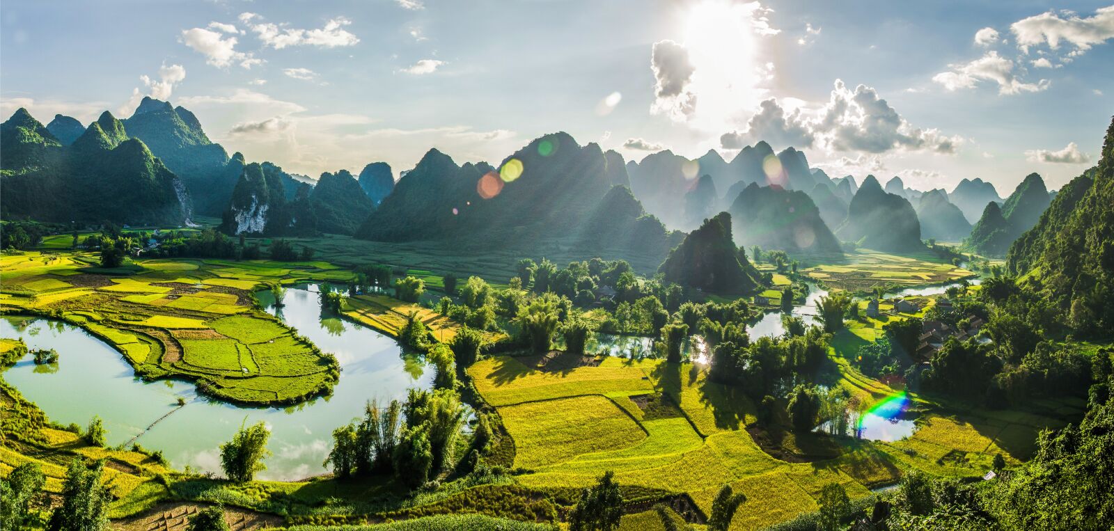 Nikon D5100 sample photo. Cao bang, vietnam, field photography