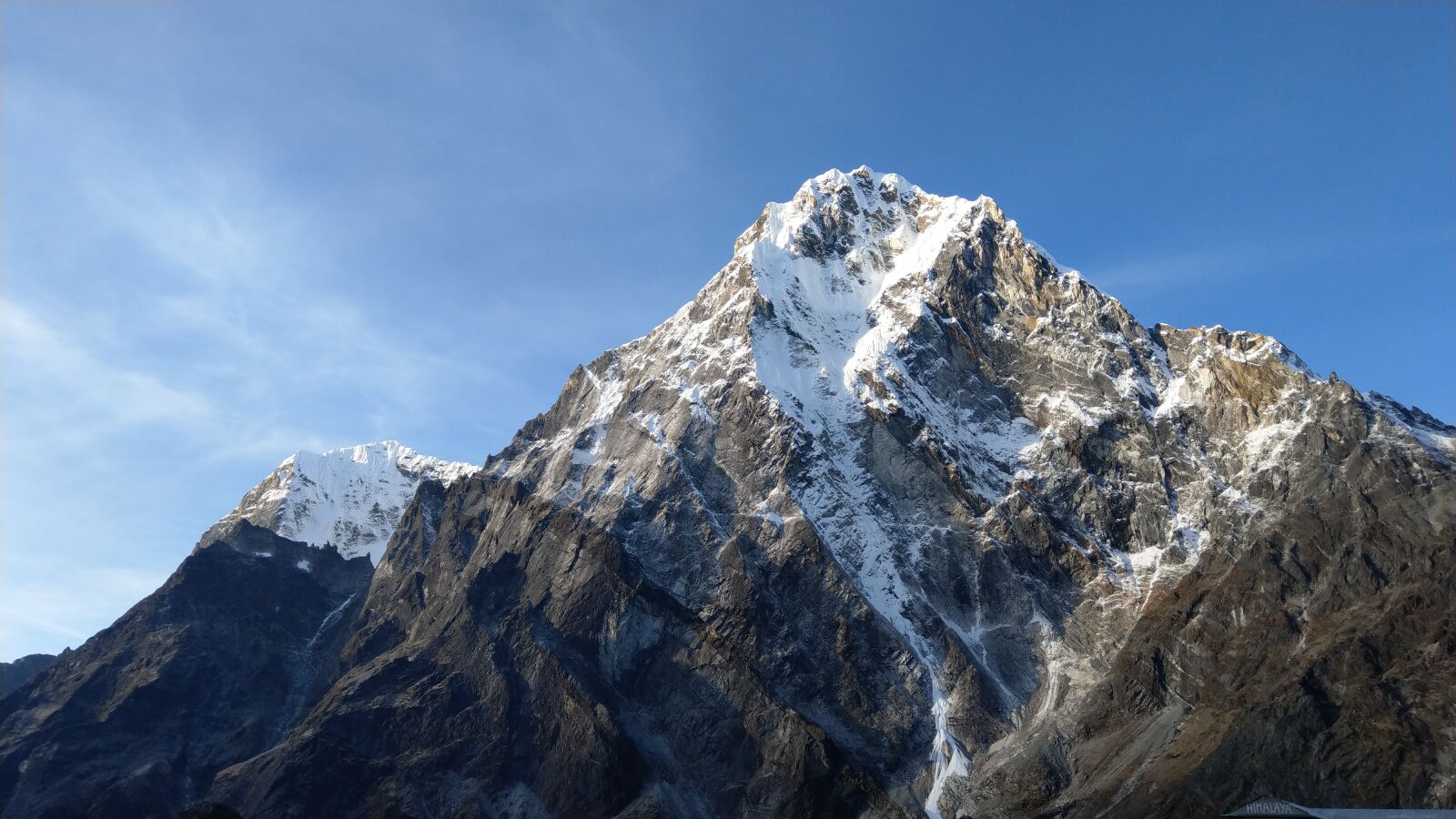 HTC U11 sample photo. Cholatse, nepal, mountain photography