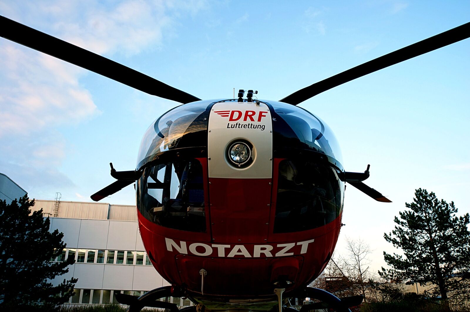 Sony Alpha NEX-F3 sample photo. Air rescue, doctor on photography