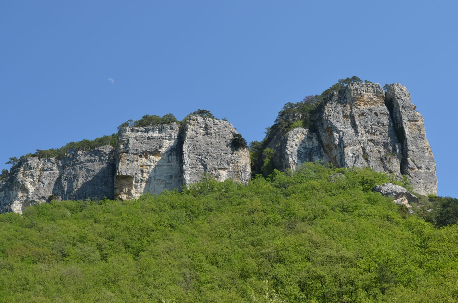 Nikon D5100 sample photo. Blue sky, mountains, height photography