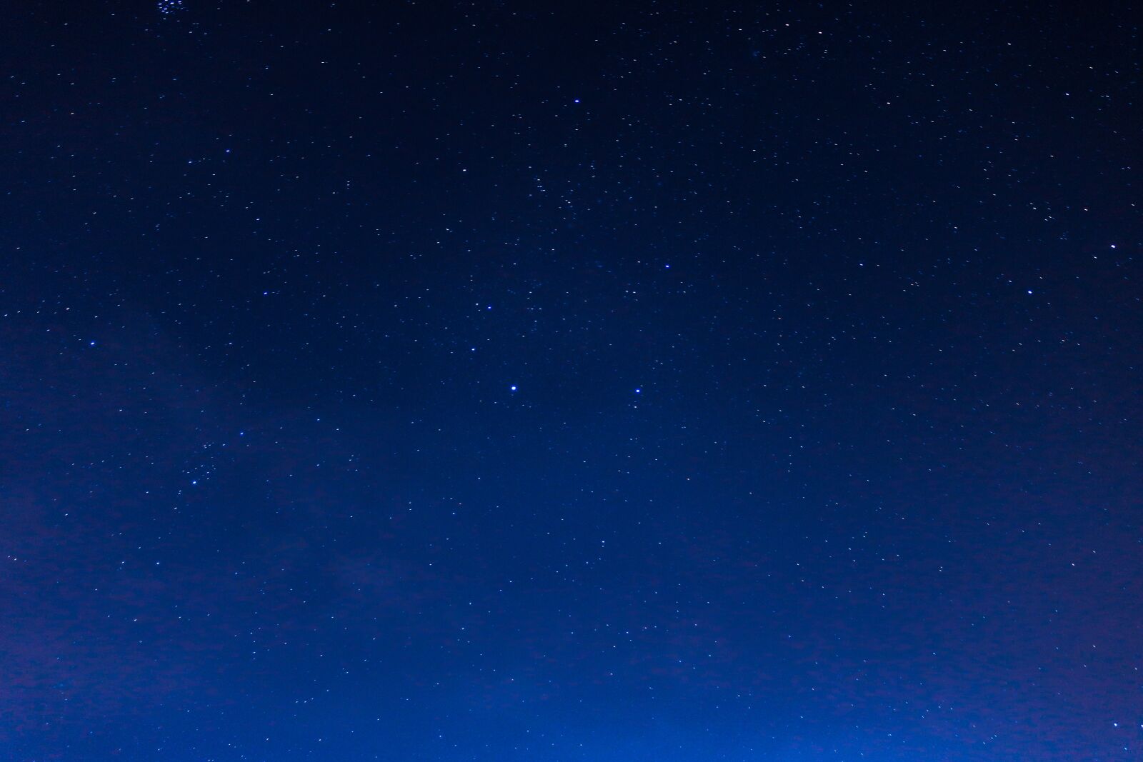 Canon EOS 750D (EOS Rebel T6i / EOS Kiss X8i) sample photo. Star, background, night photography
