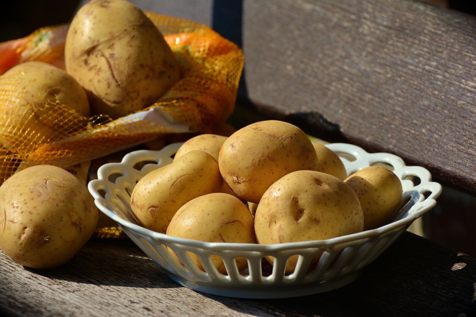 Nikon D5200 sample photo. Potatoes, unpeeled, food photography