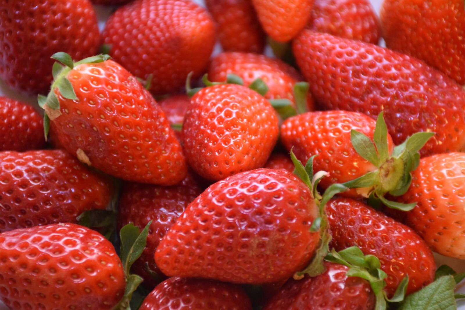 Nikon D3300 sample photo. Strawberry, erdbeeren, fruit photography