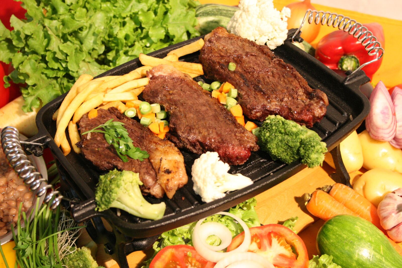 Canon EOS 30D sample photo. Food, gastronomy, meat photography
