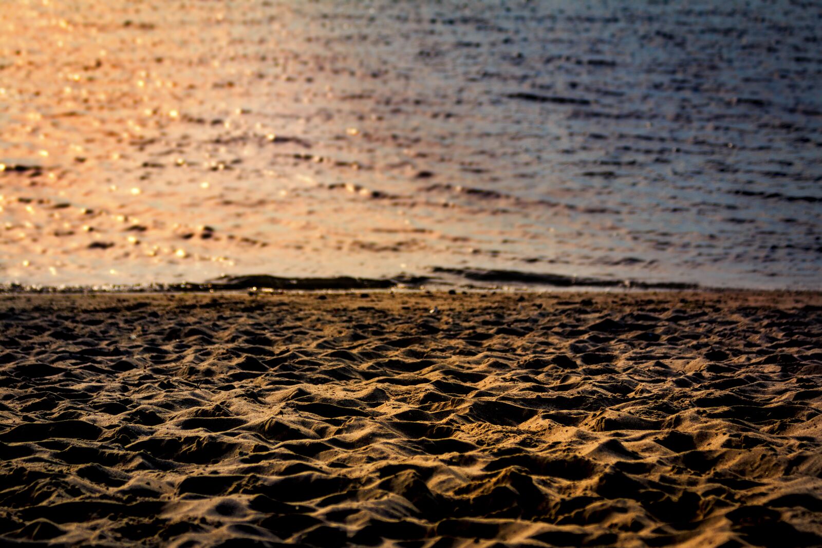 Canon EOS 70D sample photo. Sand, background, beach photography
