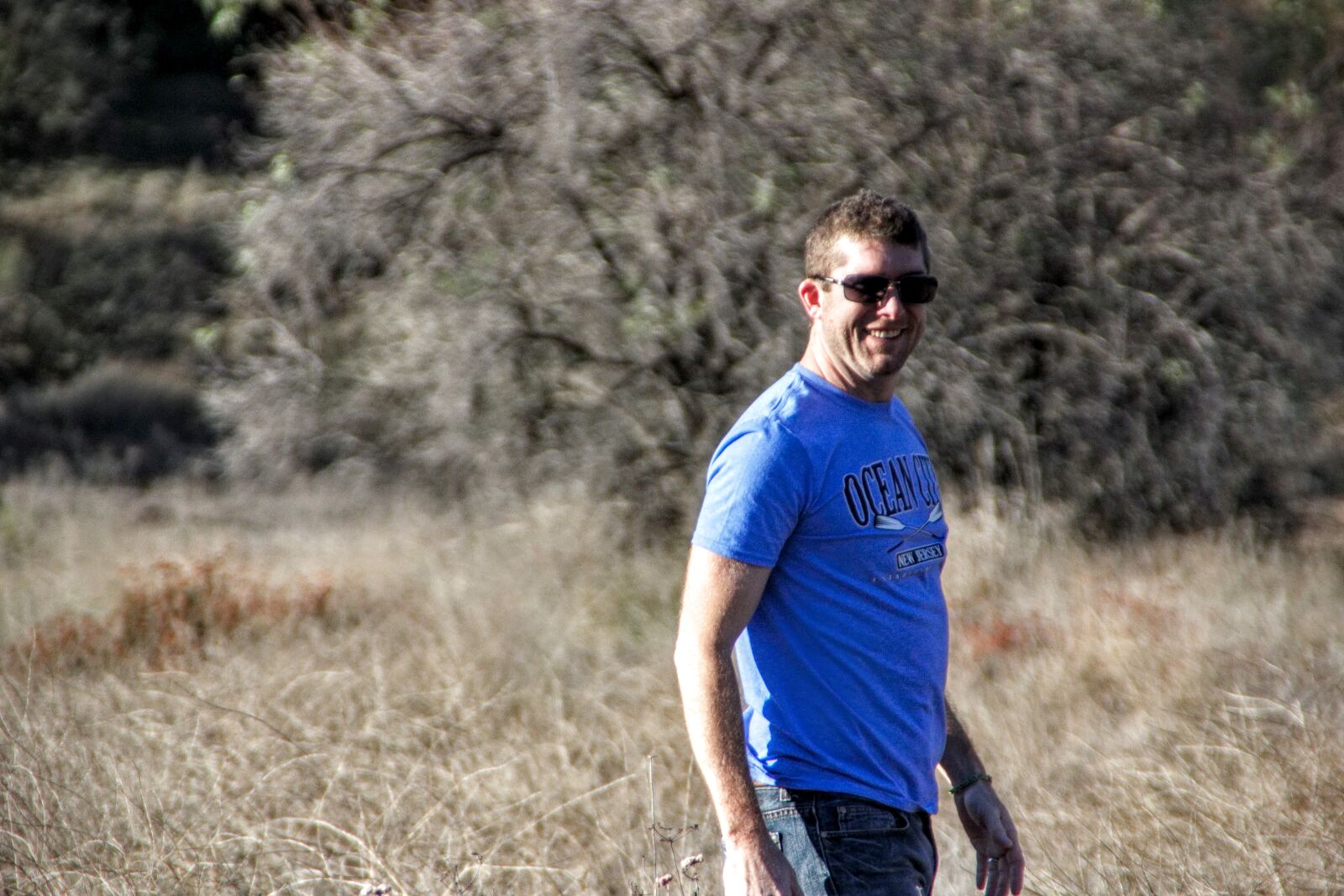 Canon EOS 550D (EOS Rebel T2i / EOS Kiss X4) sample photo. Handsome, man, outdoor, outdoors photography