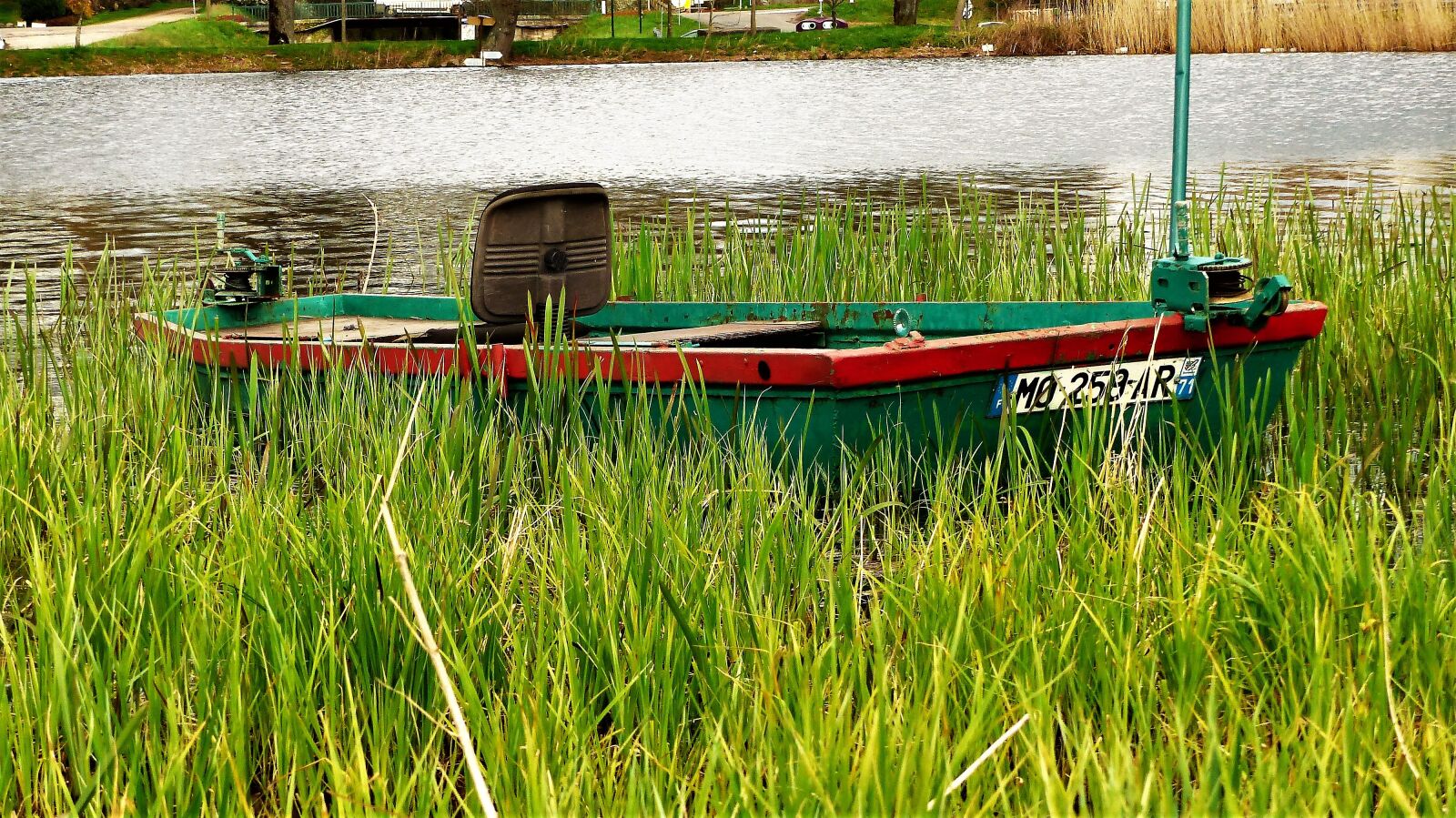 Panasonic Lumix DMC-FZ200 sample photo. Nature, pond, fishing photography