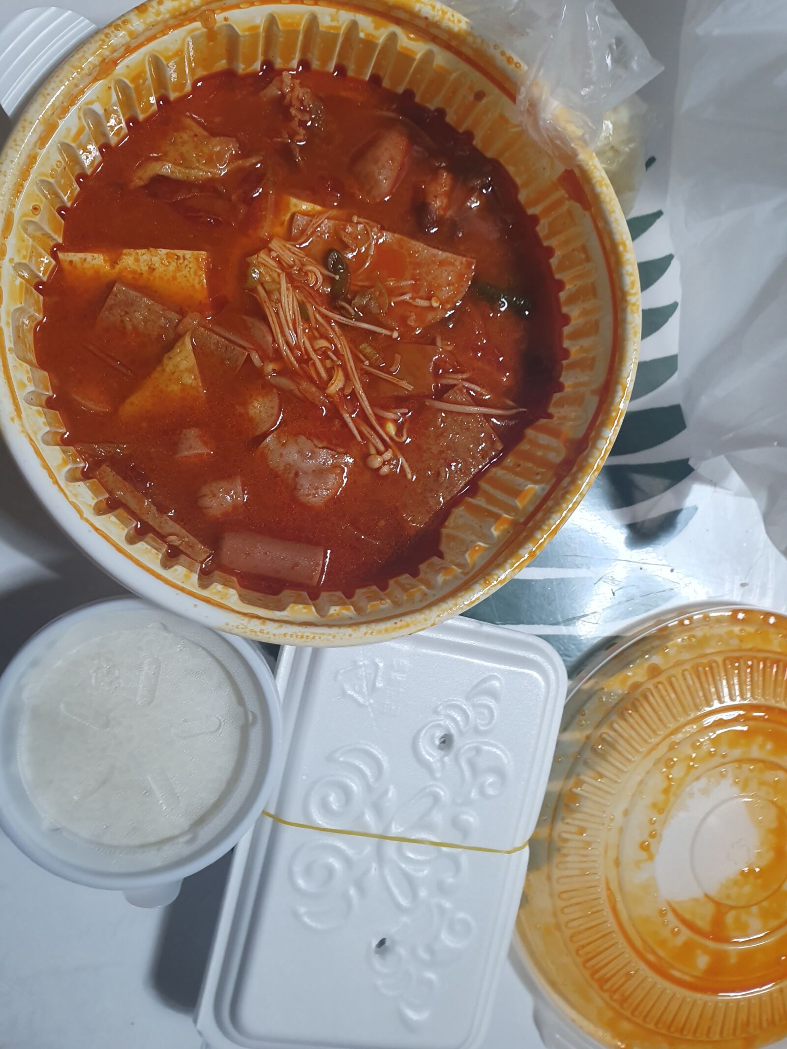 Samsung Galaxy S10 sample photo. Korean food, hot, too photography