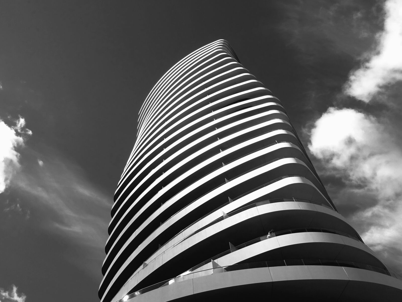 Sony DSC-HX60 sample photo. Building, architecture, black, white photography