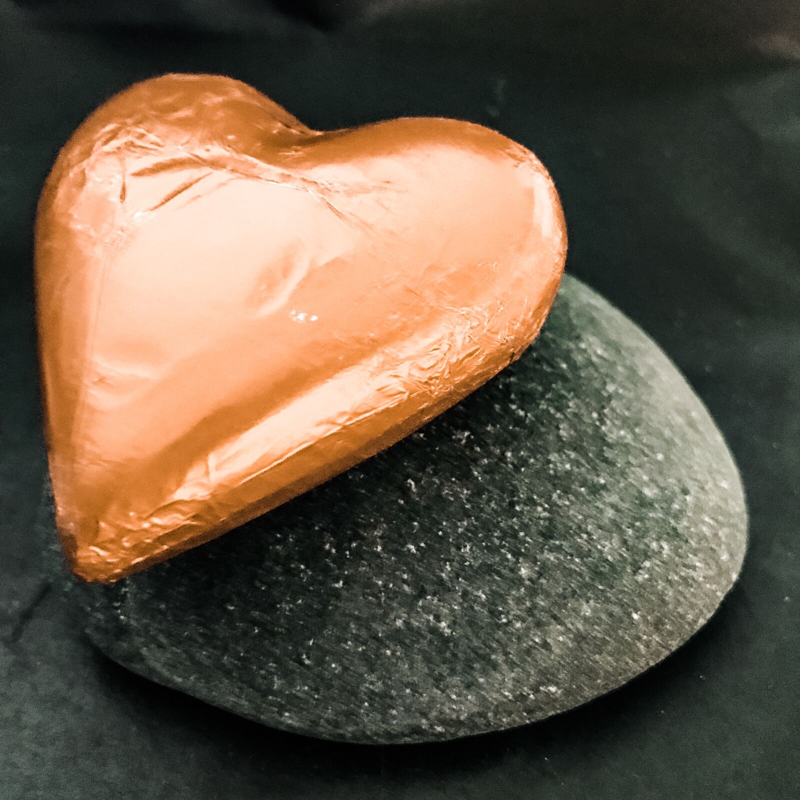 iPhone 7 back camera 3.99mm f/1.8 sample photo. Heart, stone, chocolate heart photography