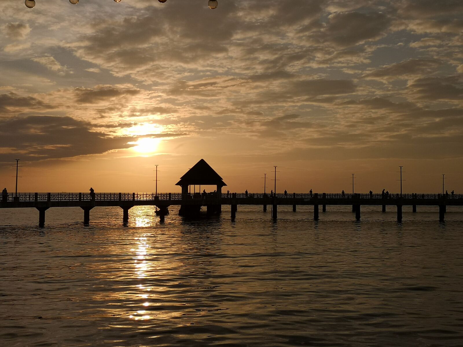HUAWEI CLT-L29 sample photo. Sunset, thailand, sea landscape photography