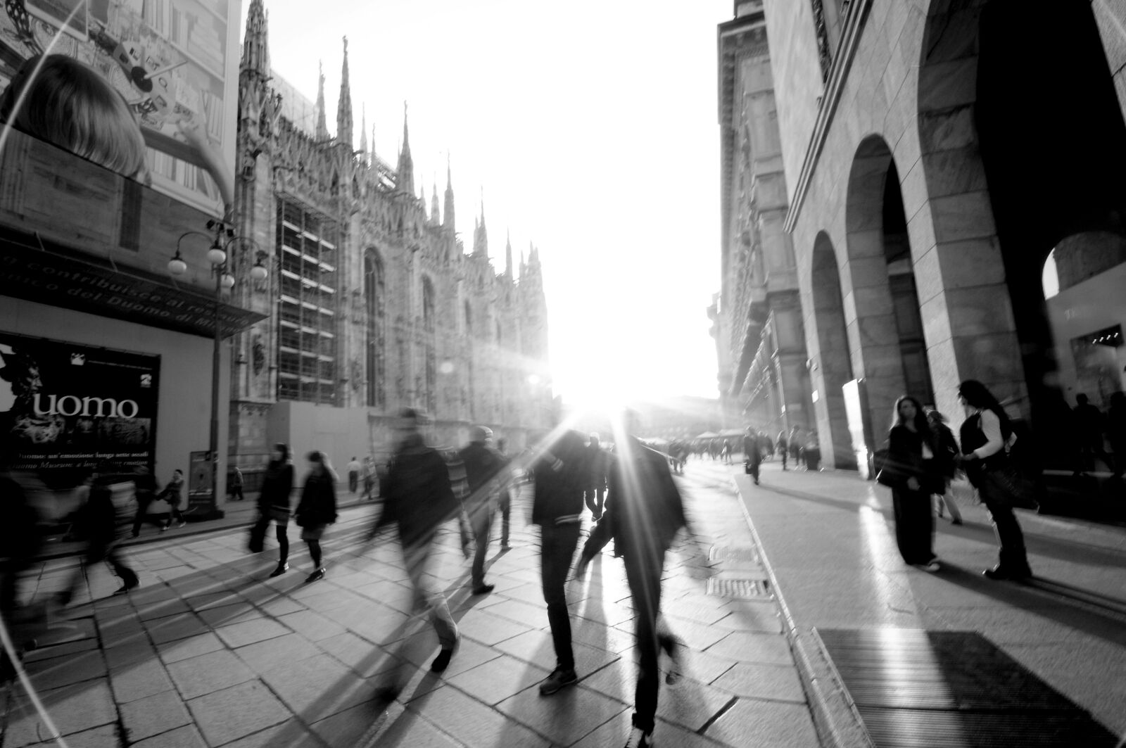 Sigma AF 10-20mm F4-5.6 EX DC sample photo. Bw, duomo, italy, milano photography