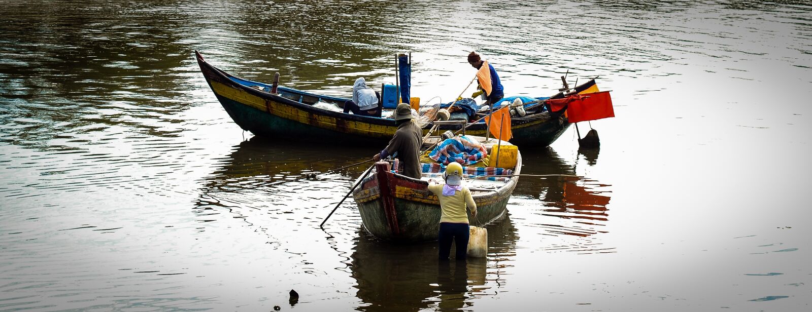Nikon D7000 sample photo. Life, the sea, vietnam photography