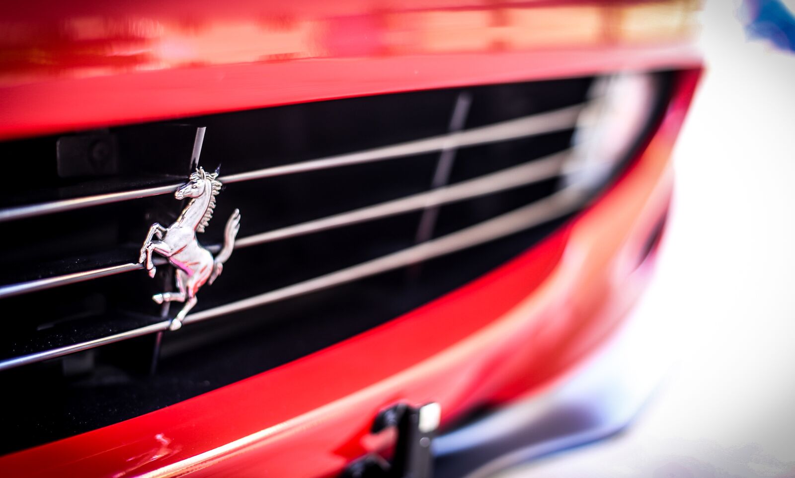 Canon EOS 6D + Canon EF 50mm F1.4 USM sample photo. Ferrari, car, performance photography