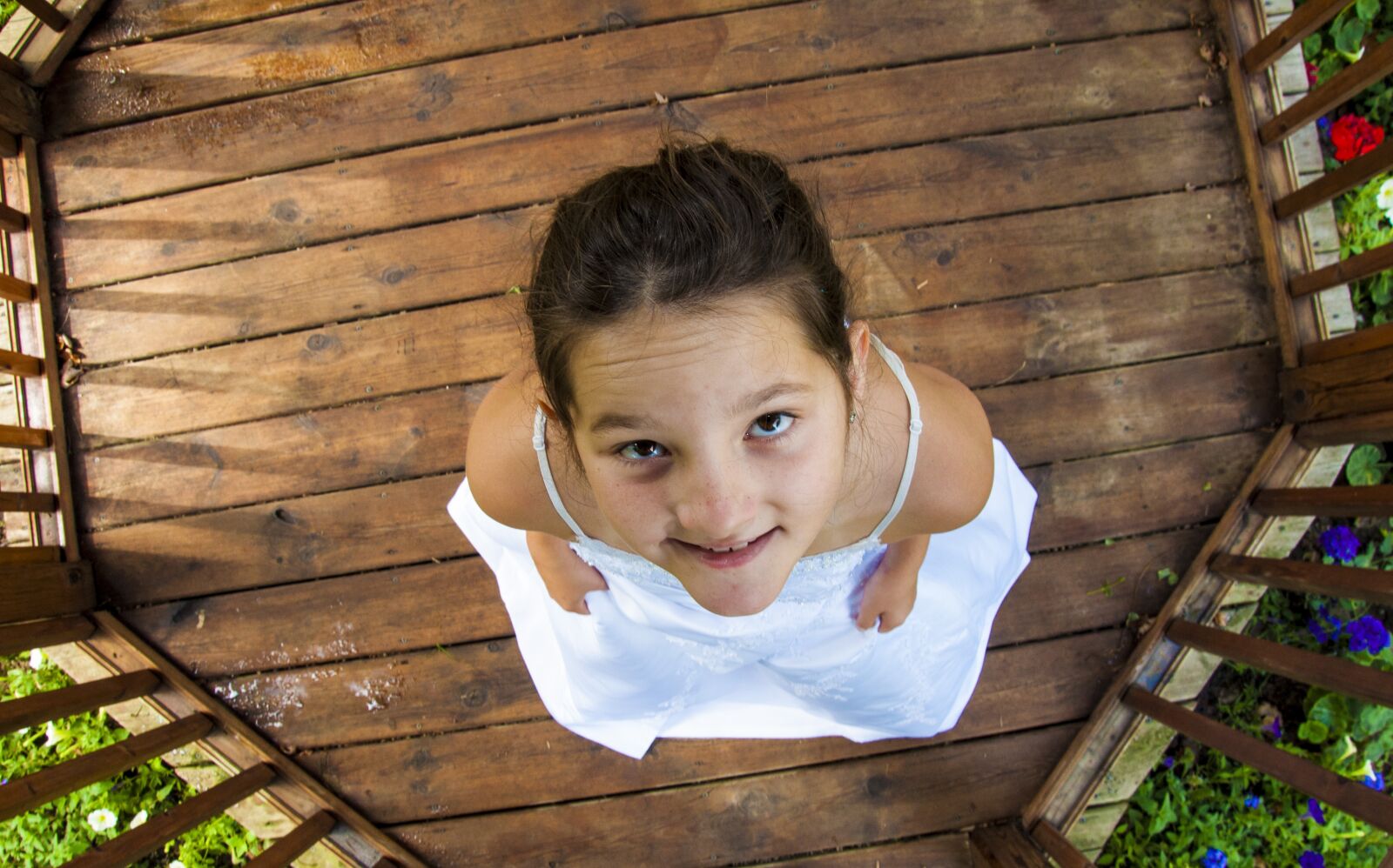 Nikon D90 sample photo. Wood, nature, child photography