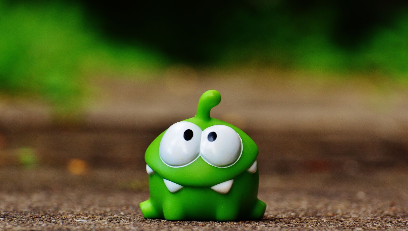 Nikon D3200 sample photo. Cut the rope, figure photography