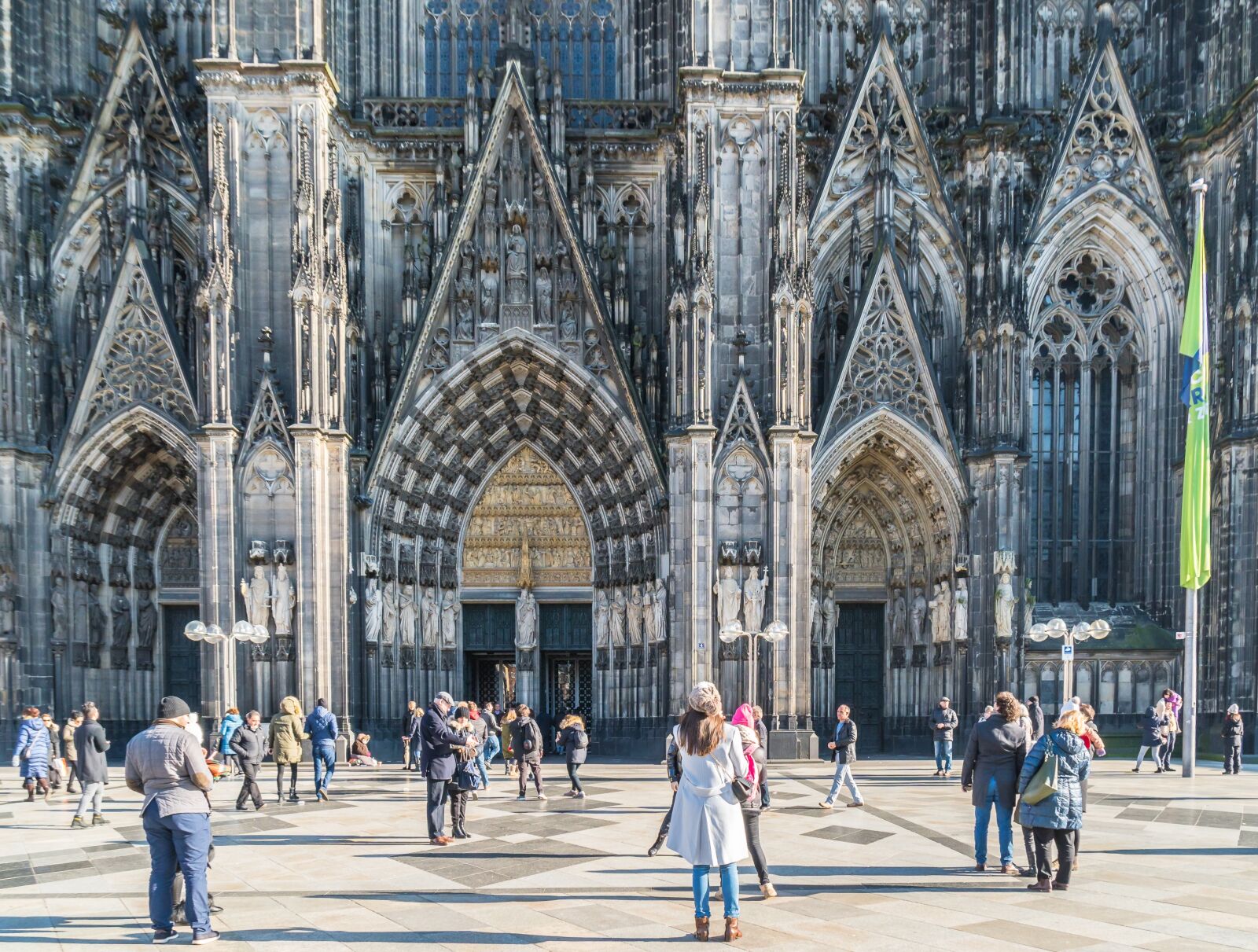 Sony a6500 + Sony Vario-Tessar T* E 16-70mm F4 ZA OSS sample photo. Architecture, cathedral, church photography
