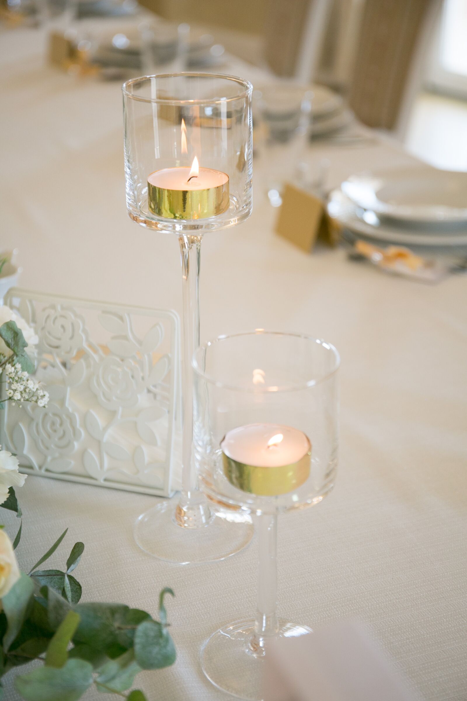 Canon EF 24-70mm F4L IS USM sample photo. Candles, ornament, glass photography