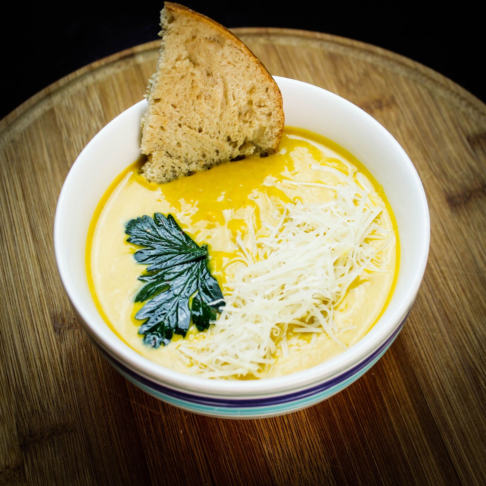 Canon EOS 600D (Rebel EOS T3i / EOS Kiss X5) sample photo. Cream, soup, auyama photography