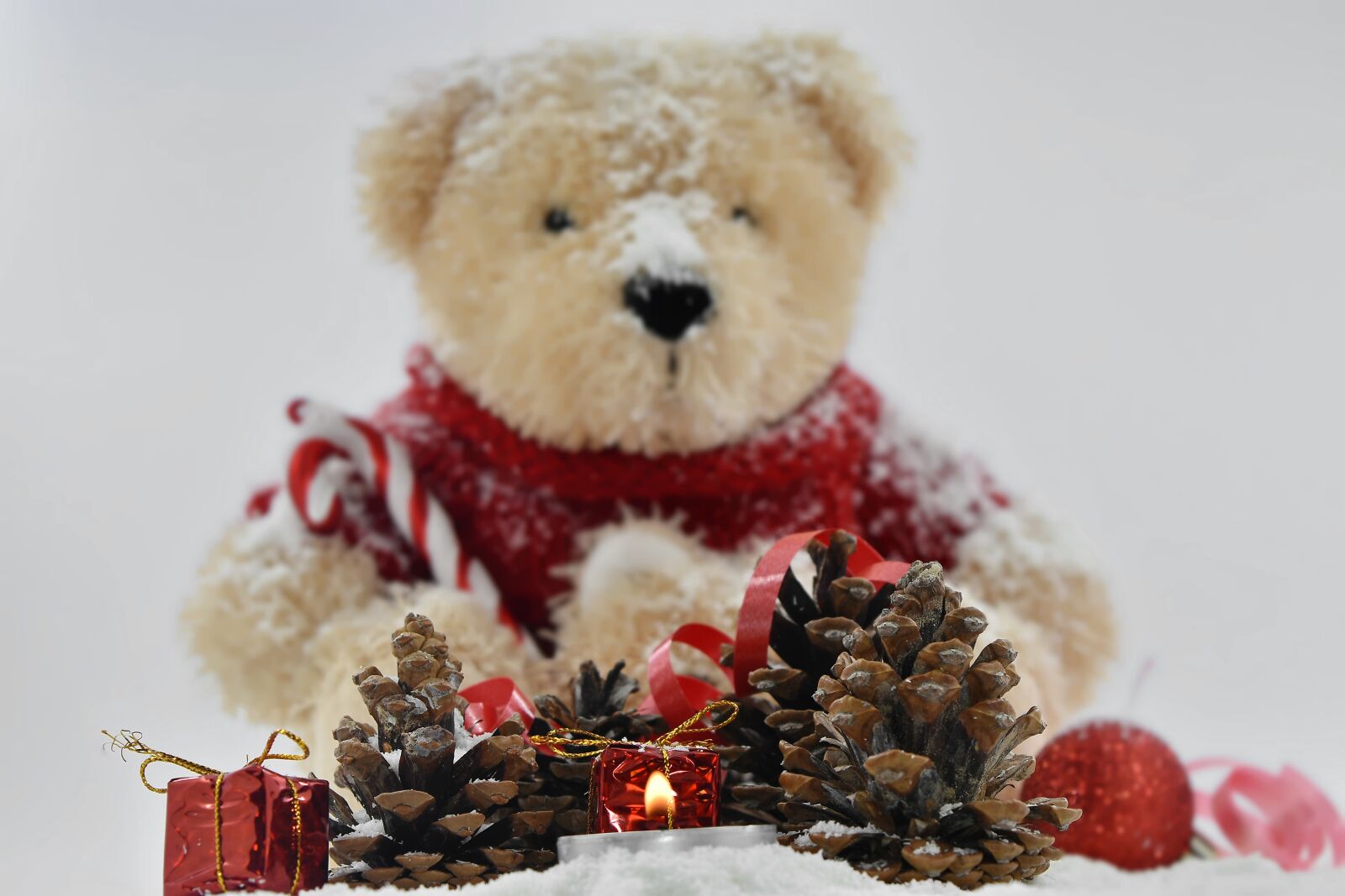 Nikon D5500 sample photo. Candlelight, candles, christianity, christmas photography