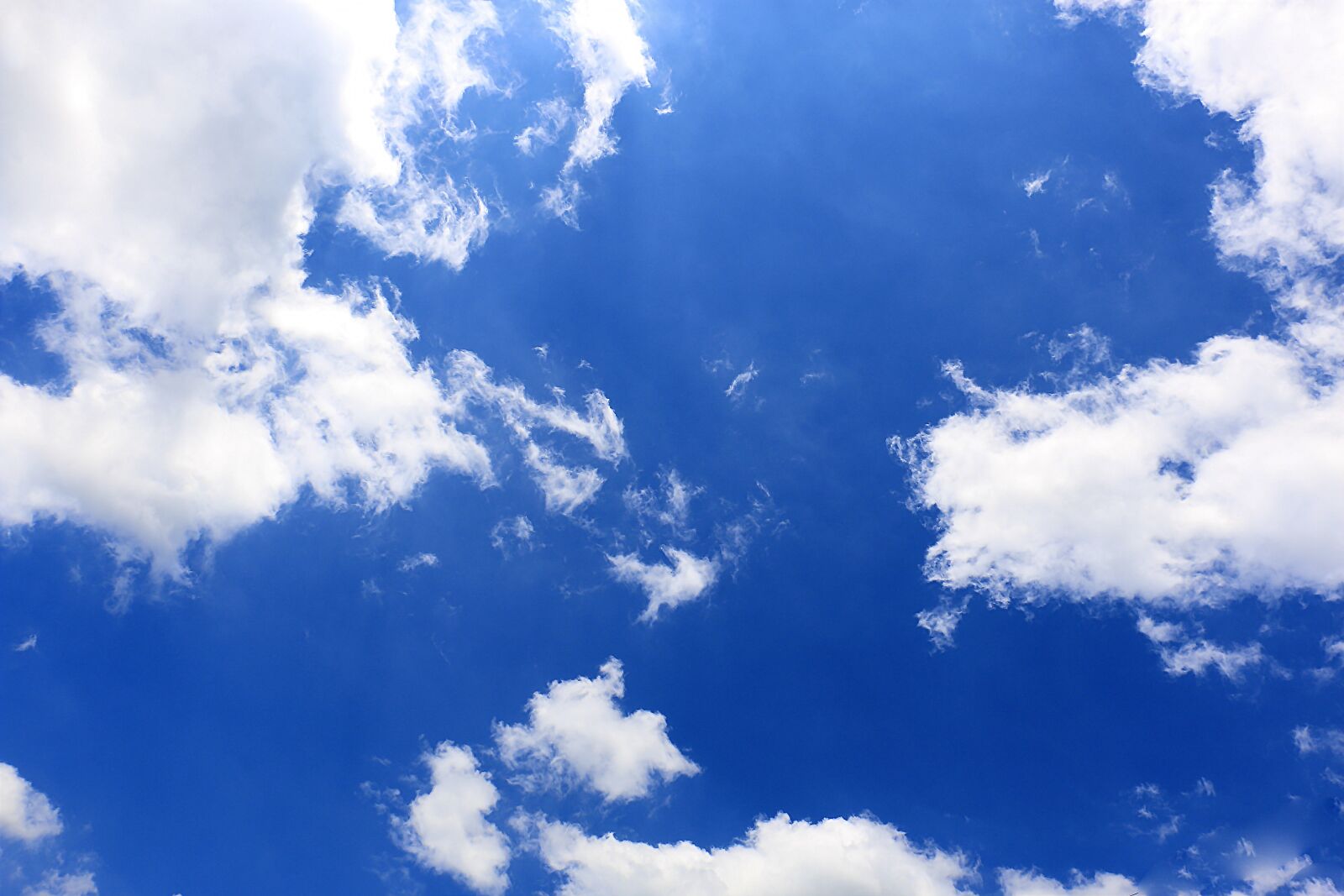 Canon EOS 70D sample photo. Sky, the cloud, green photography