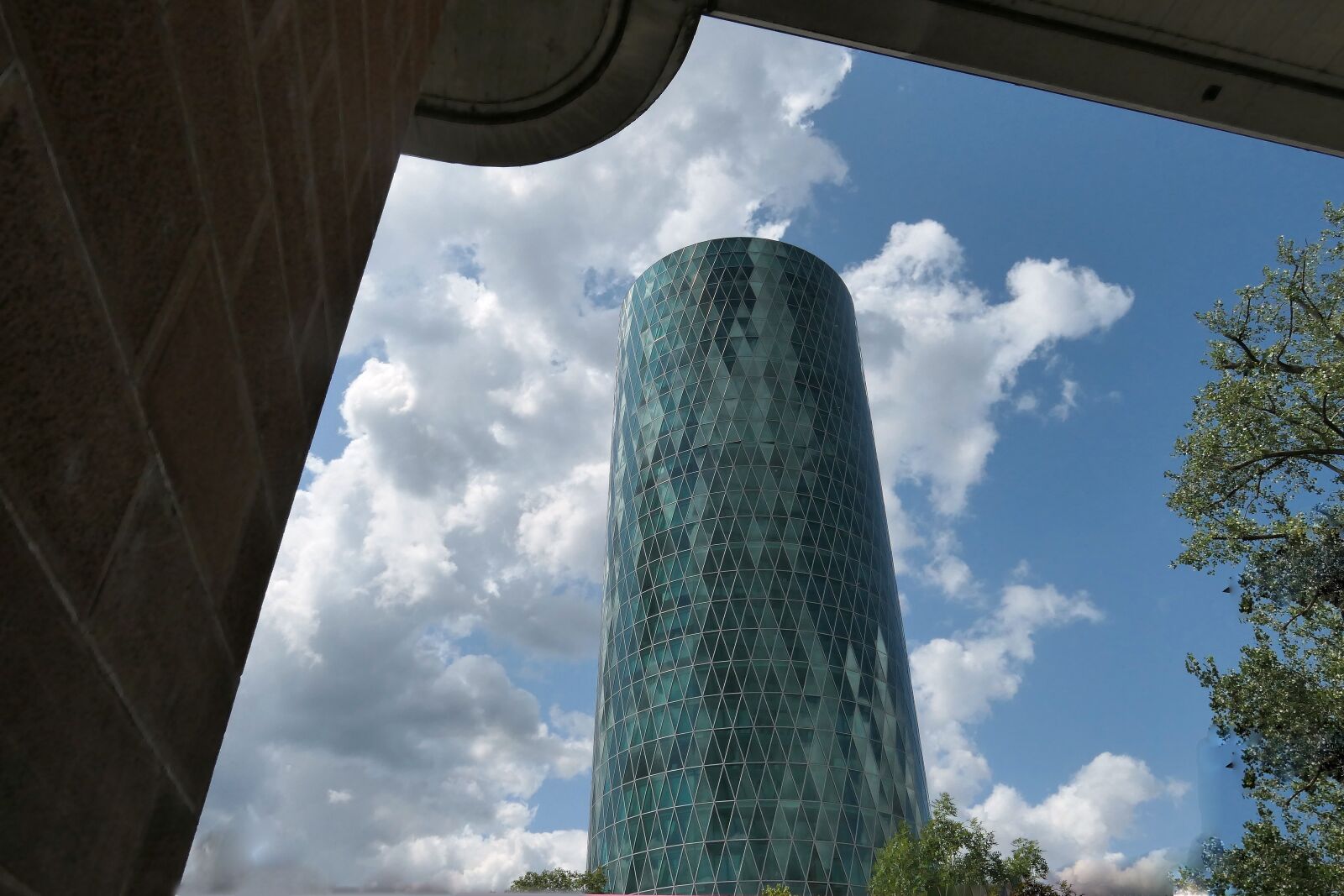 Panasonic Lumix DMC-LX10 (Lumix DMC-LX15) sample photo. Architecture, frankfurt, ffm photography