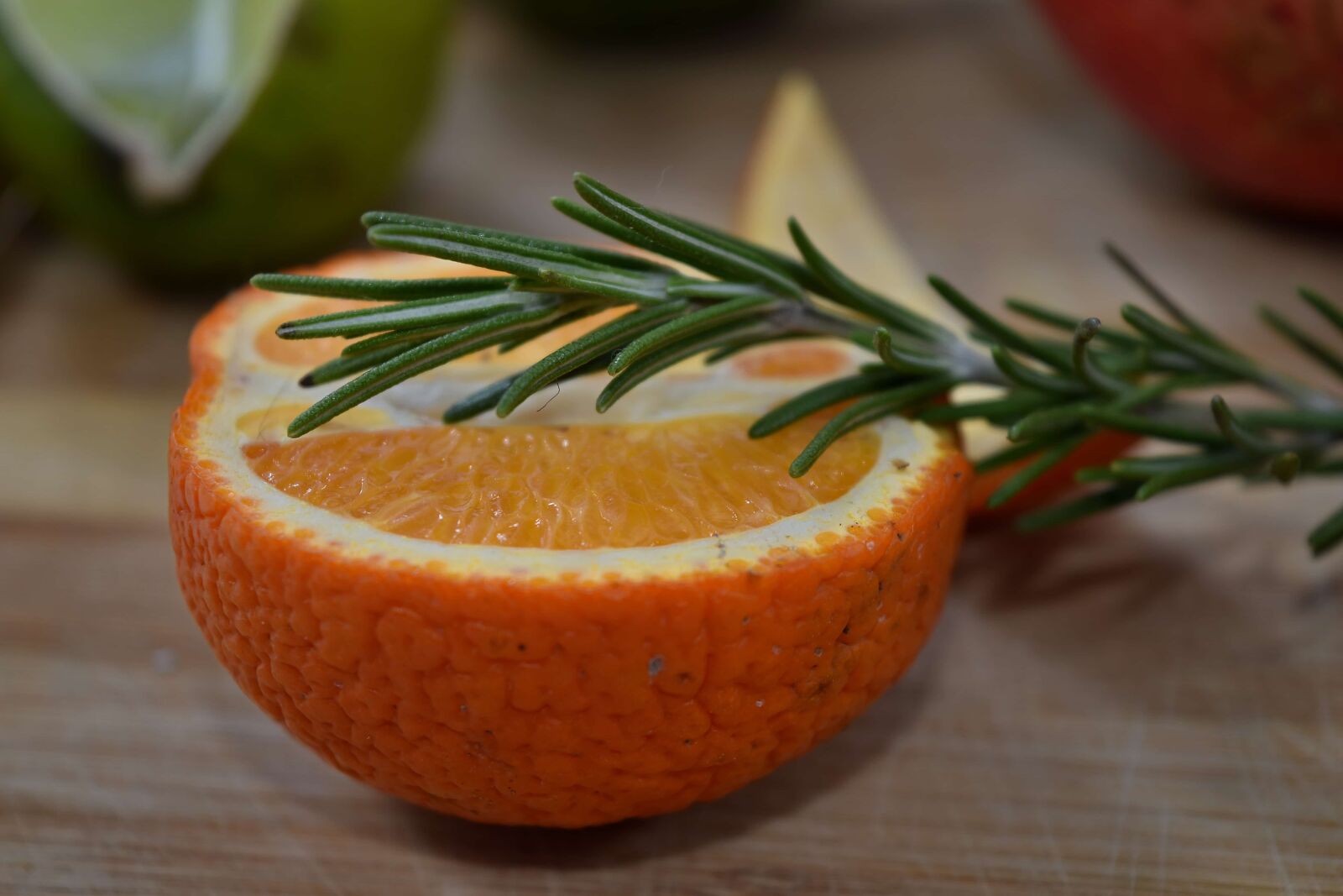 Nikon D5500 sample photo. Aromatic, mandarin, ripe fruit photography