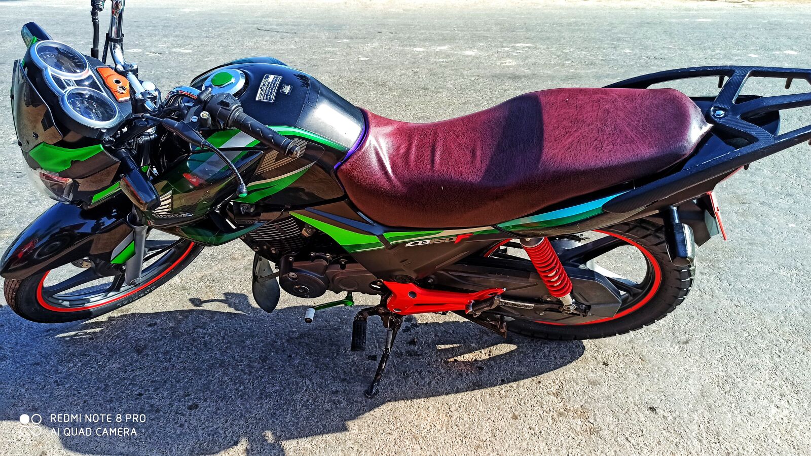 Xiaomi Redmi Note 8 Pro sample photo. Honda, cb150f, bike photography