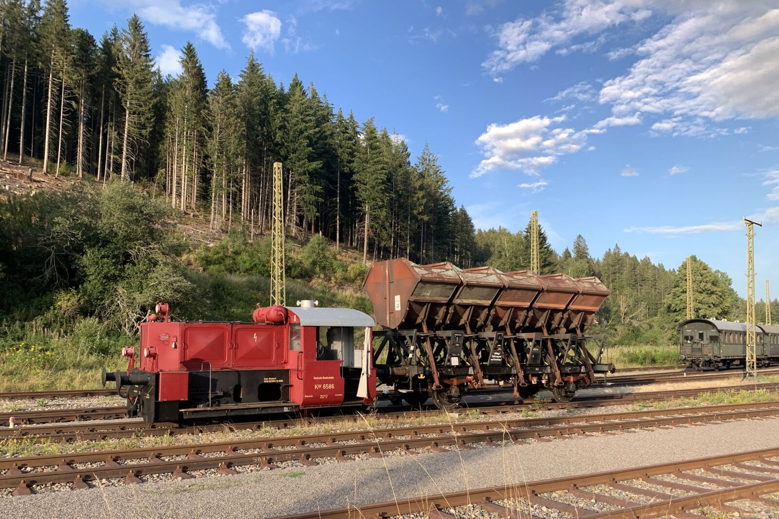 iPhone XR back camera 4.25mm f/1.8 sample photo. Trains, rails, tracks photography