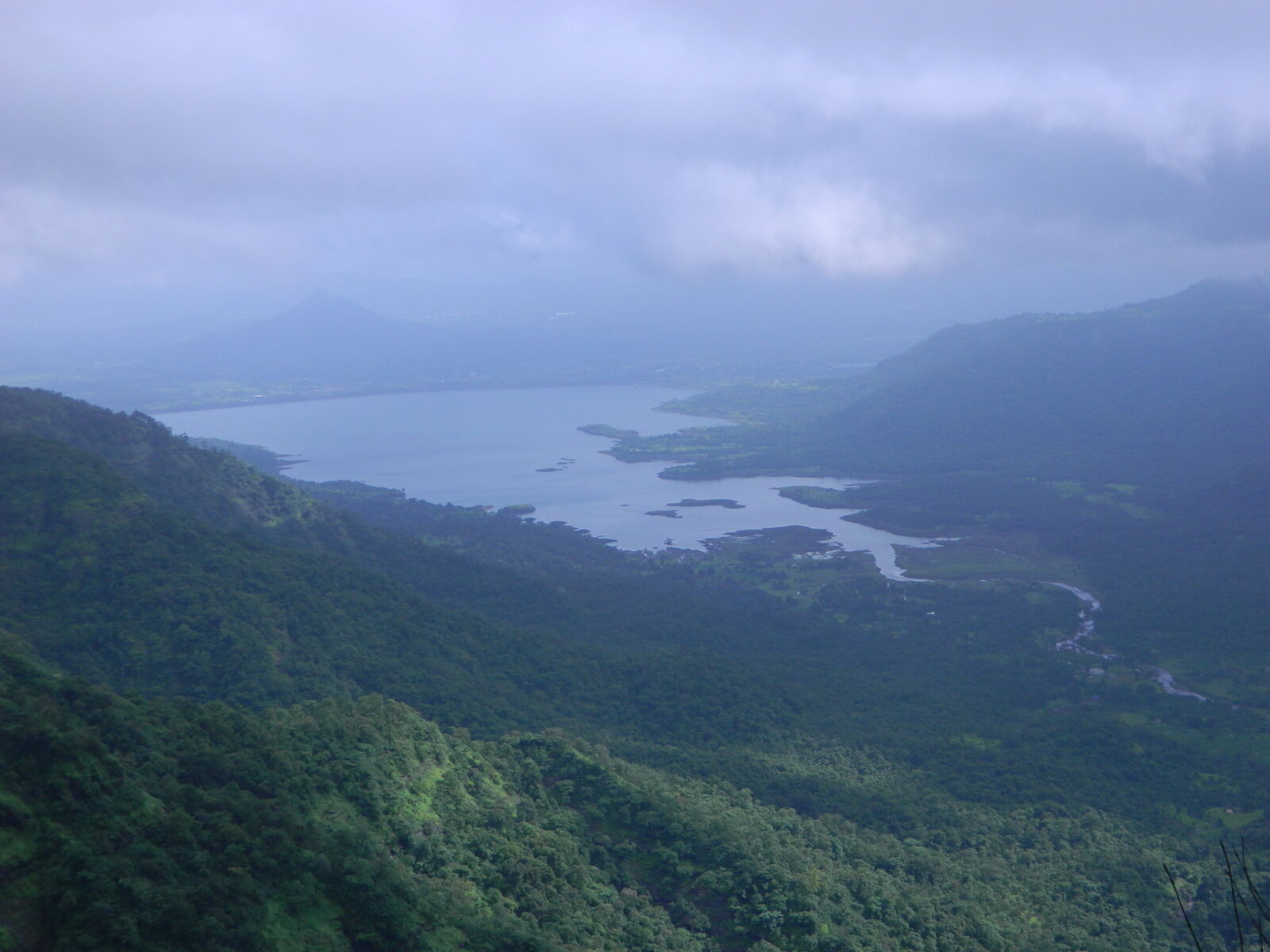 Nikon Coolpix L120 sample photo. Clouds, cloudy, dam, dark photography