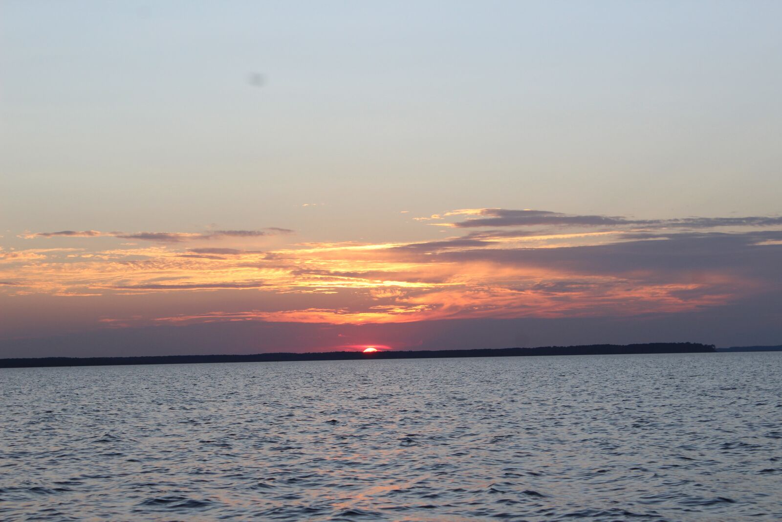 Canon EOS 1200D (EOS Rebel T5 / EOS Kiss X70 / EOS Hi) sample photo. Sunset, lake, sunrise photography